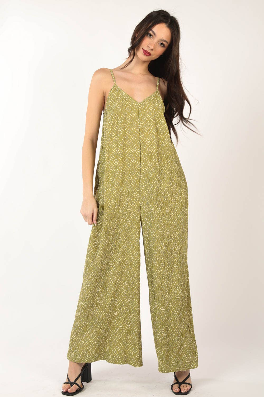 Sleeveless Pleated Wide Leg Jumpsuit w/ Pockets