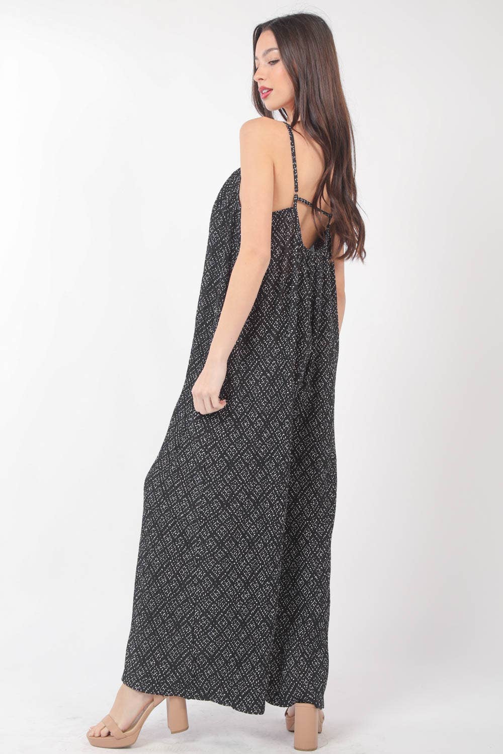 Sleeveless Pleated Wide Leg Jumpsuit w/ Pockets